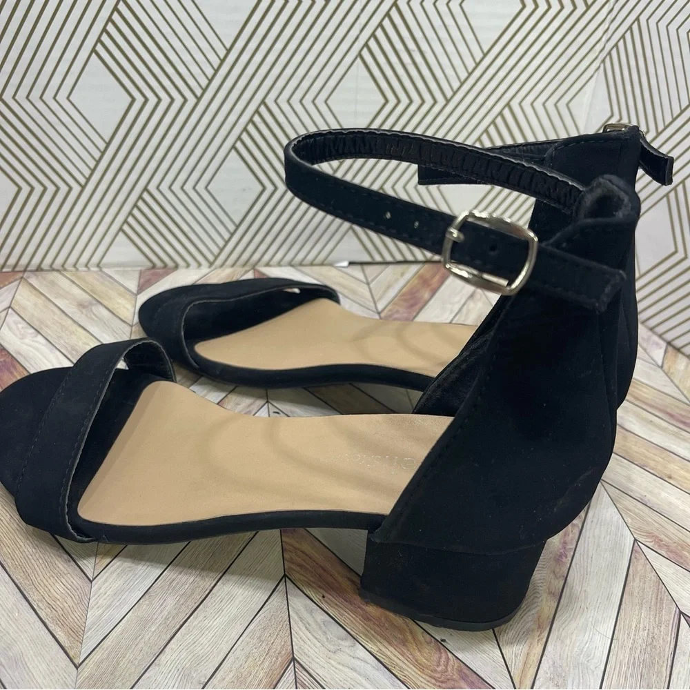Wellsfountn Suede Black Heels Size 8 sb‎